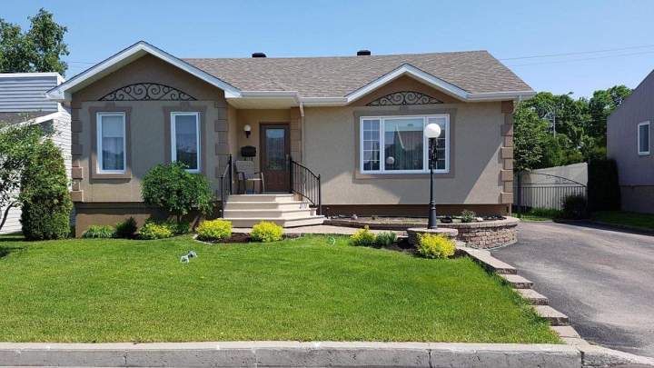 Revêtement acrylique Chicoutimi